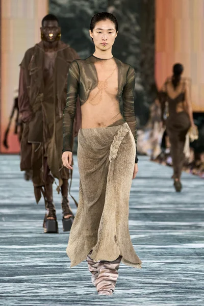 Look 79